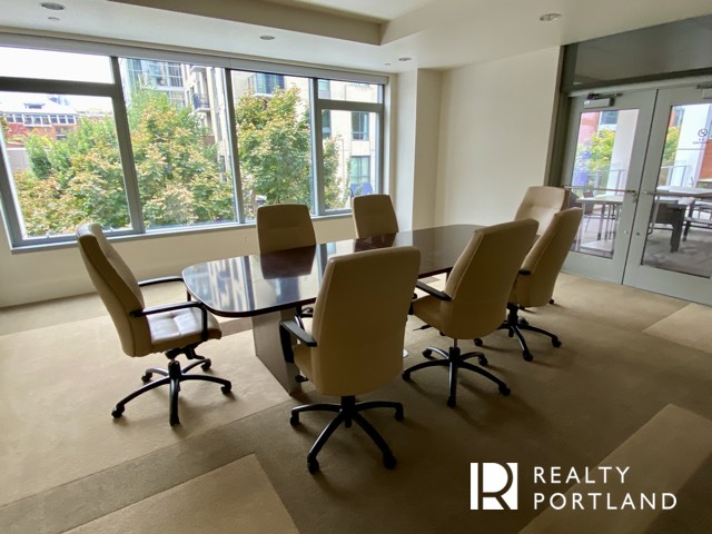 The Metropolitan Conference Room